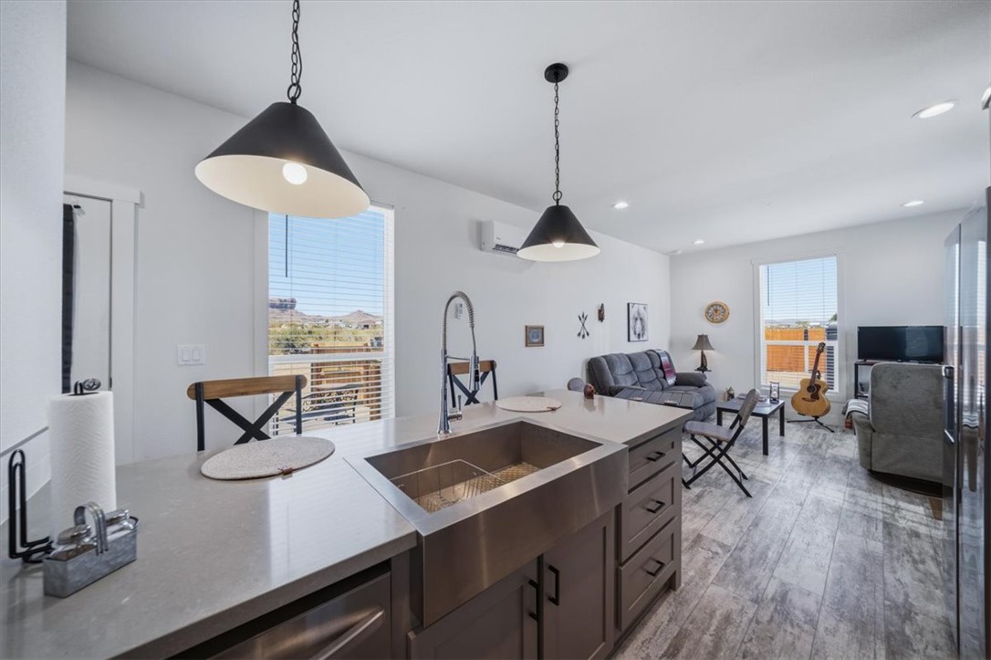 2177 South Estrella Road Golden Valley, AZ 86413 - Photo 11 of 36