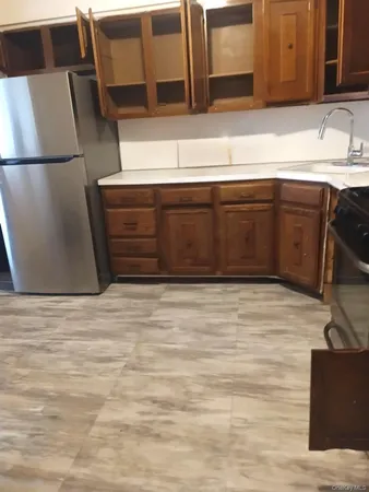 $3,000 | 84-03 A Chapin Parkway, Unit 2 | Jamaica Hills