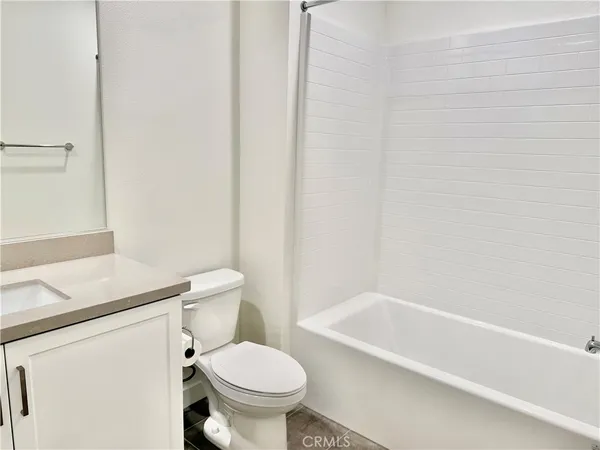 $3,100 | 4231 South Hollyhock Paseo, Unit 76, Ontario, CA 91761