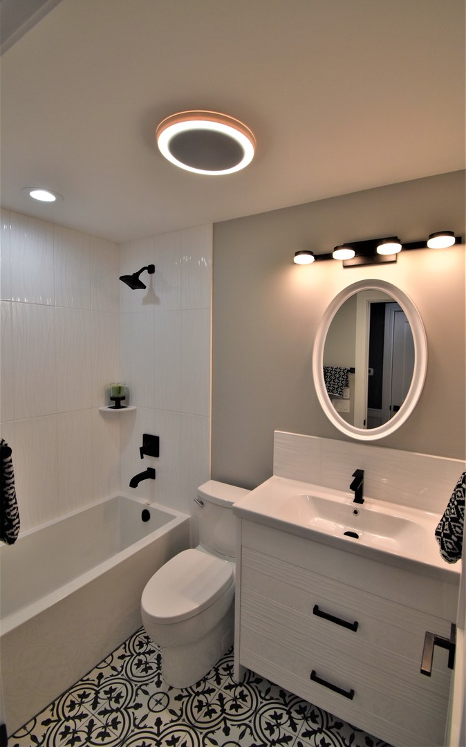500 South Wilke Road Palatine, IL 60074 - Photo 13 of 55