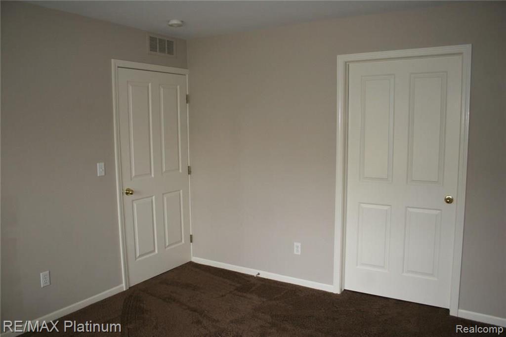 4074 Hampton Ridge Boulevard, Unit 58 Howell, MI 48843 - Photo 21 of 37