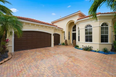 $1,495,000 | 6321 Vía Venetia North, Delray Beach, FL 33484