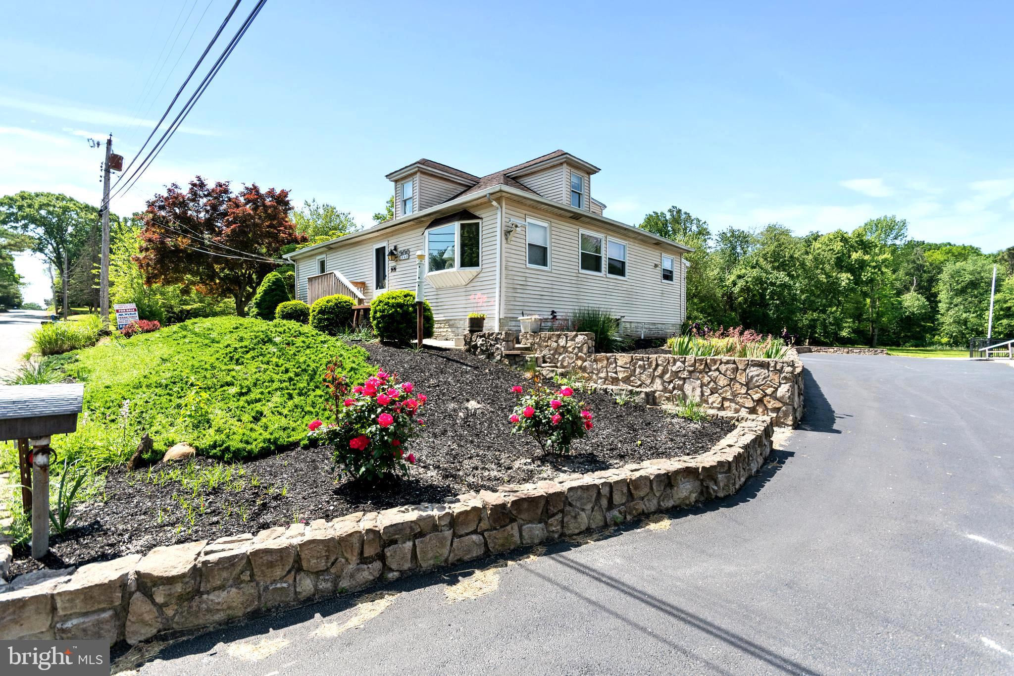 560 Church Road Sewell, NJ 08080 - Photo 2 of 38 Side View of House