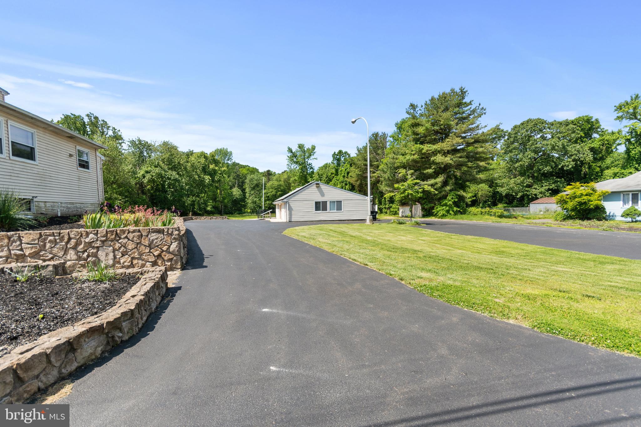 560 Church Road Sewell, NJ 08080 - Photo 3 of 38 Driveway with abundance of parking and Street view