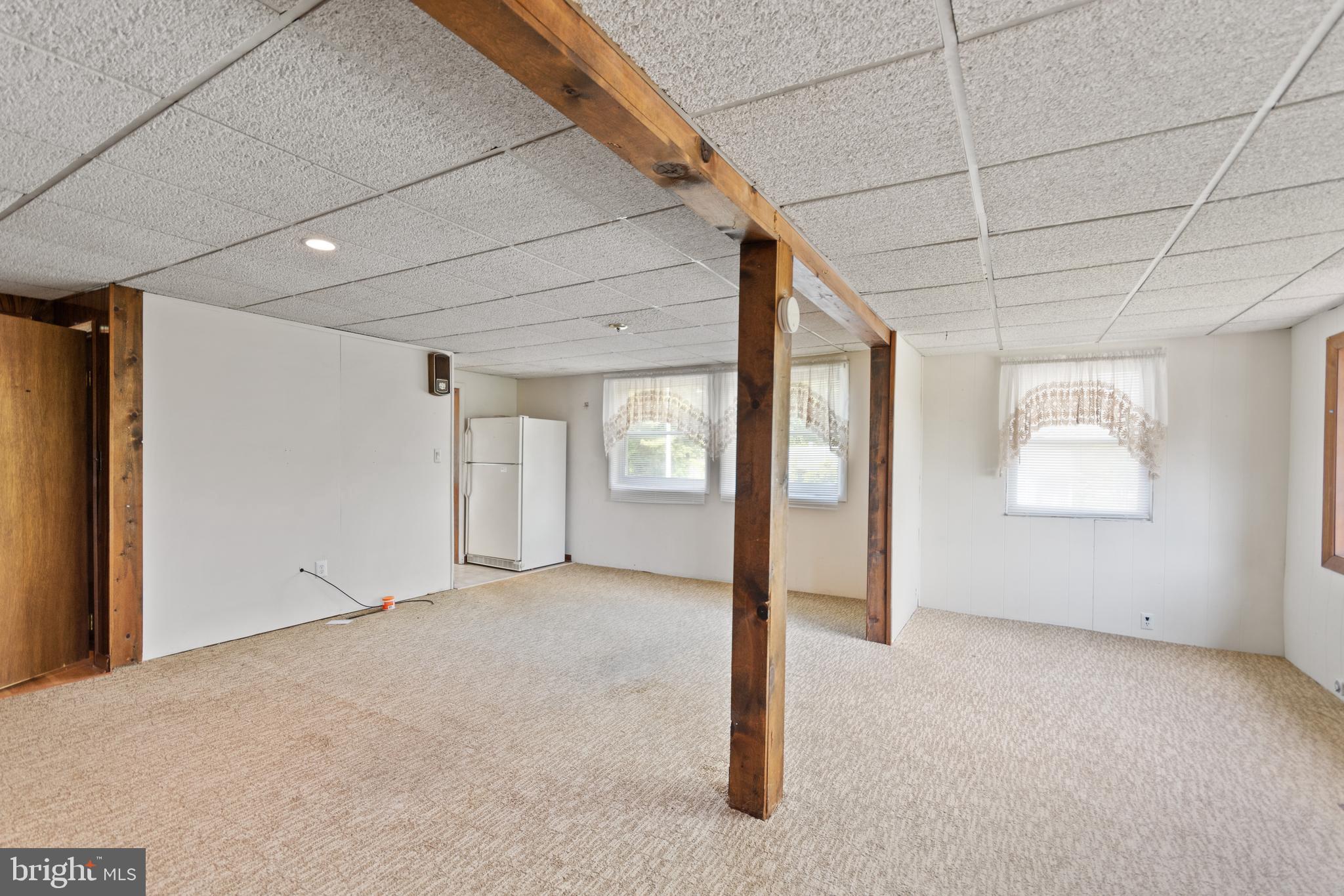 560 Church Road Sewell, NJ 08080 - Photo 21 of 38 Family room