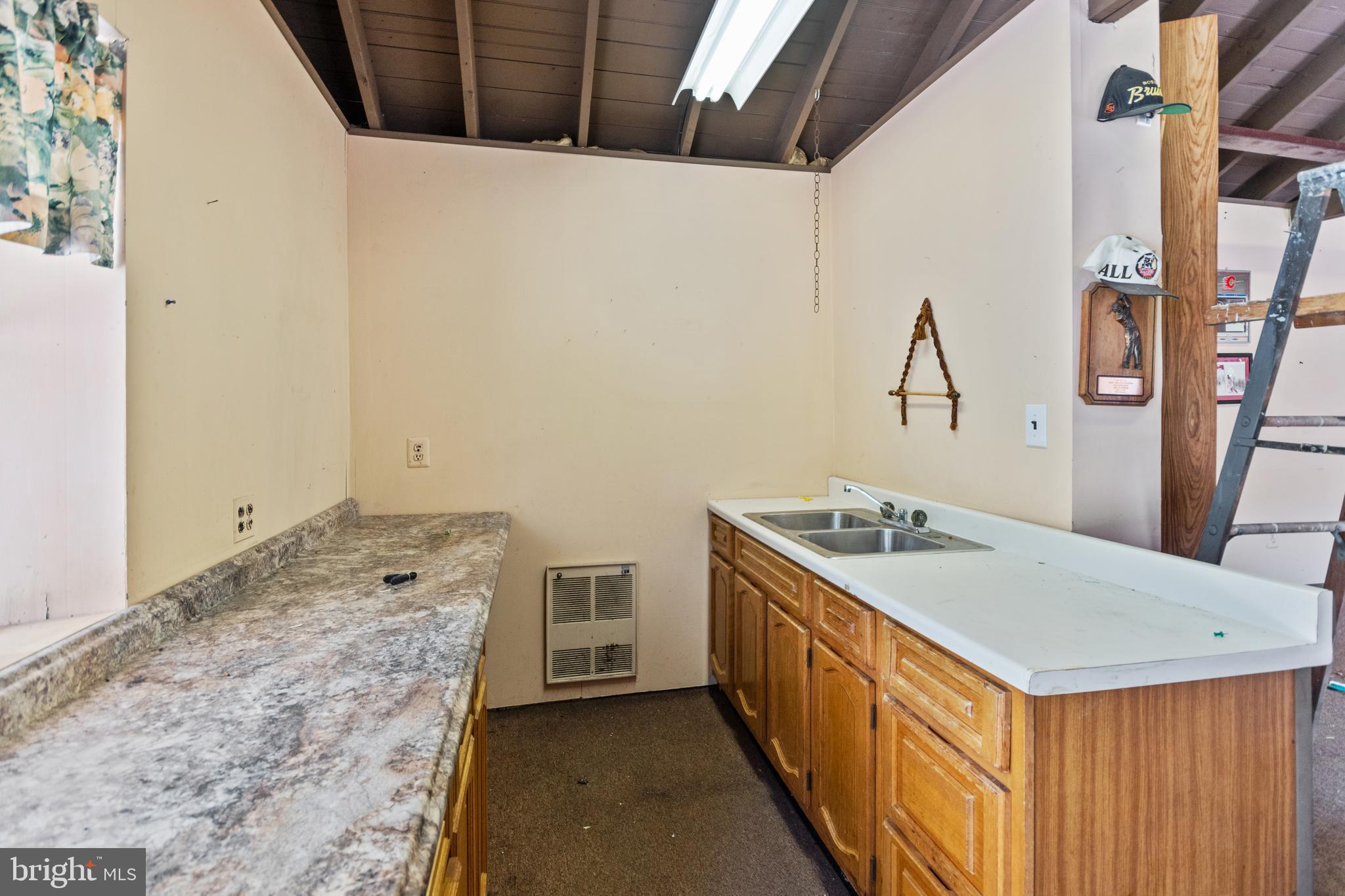 560 Church Road Sewell, NJ 08080 - Photo 29 of 38 Wet bar in Pool House/Cabana