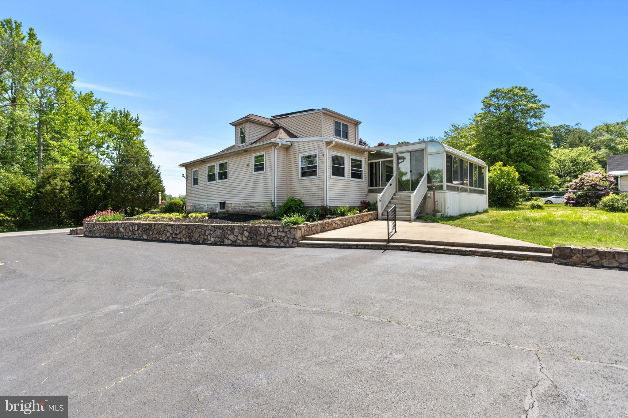 560 Church Road Sewell, NJ 08080 - Photo 4 of 38 Back and Side view of House from Circular Driveway