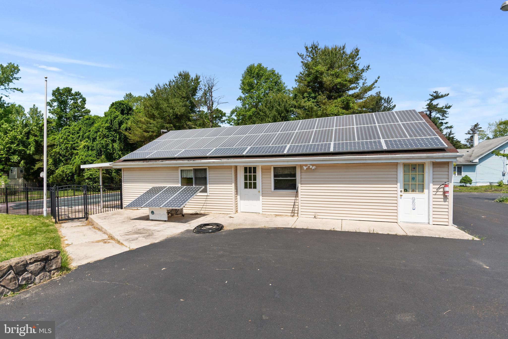 560 Church Road Sewell, NJ 08080 - Photo 7 of 38 Pool house/Gameroom and Office separate HVAC