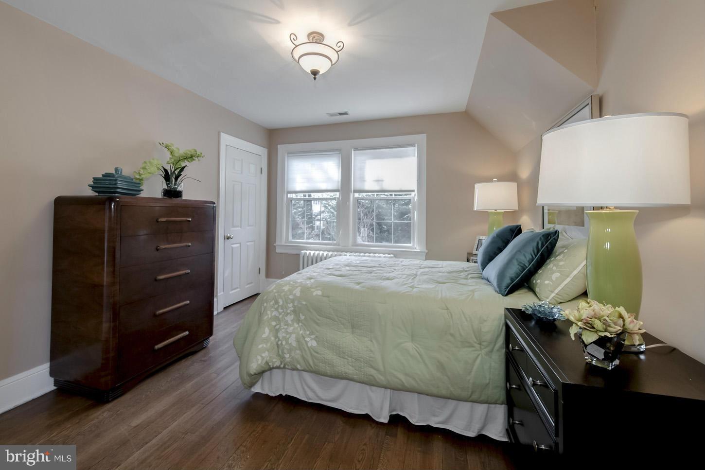 5353 Reno Road Northwest Washington, DC 20015 - Photo 11 of 21 Bedroom