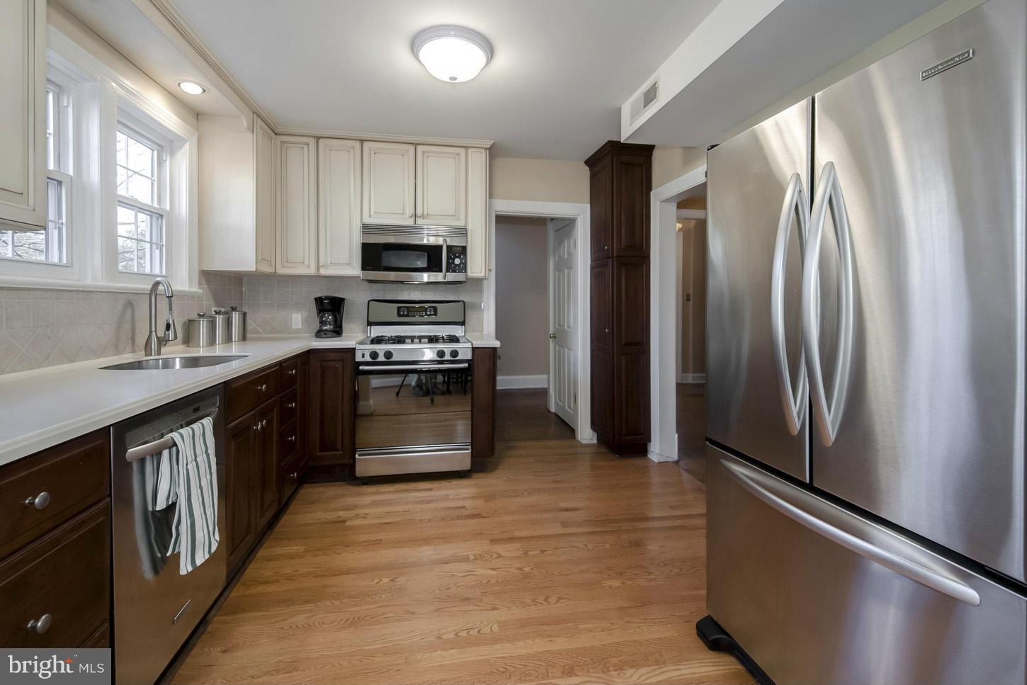 5353 Reno Road Northwest Washington, DC 20015 - Photo 5 of 21 Kitchen