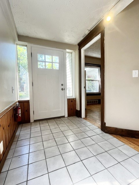 75 Alexander Street Rochester, NY 14620 - Photo 26 of 50 Downstairs Front Foyer