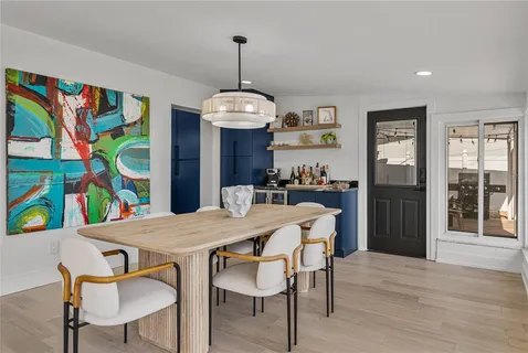 $809,900 | 6619 Blue Heron Drive South, St. Petersburg, FL 33707