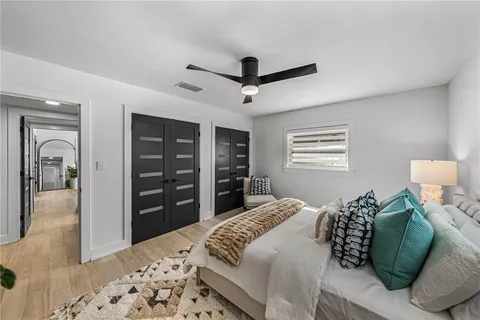 $809,900 | 6619 Blue Heron Drive South, St. Petersburg, FL 33707