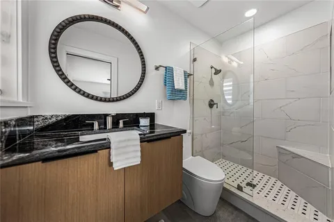 $809,900 | 6619 Blue Heron Drive South, St. Petersburg, FL 33707