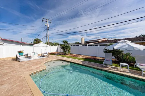 $815,000 | 6619 Blue Heron Drive South, St. Petersburg, FL 33707