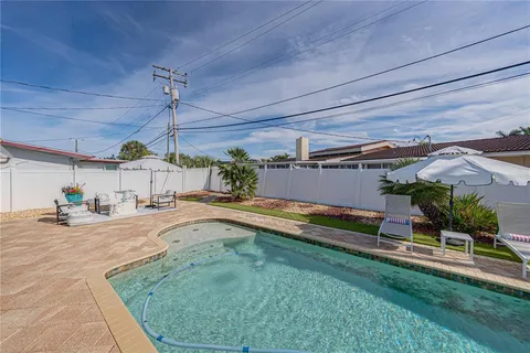 $815,000 | 6619 Blue Heron Drive South, St. Petersburg, FL 33707