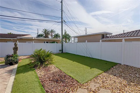 $815,000 | 6619 Blue Heron Drive South, St. Petersburg, FL 33707