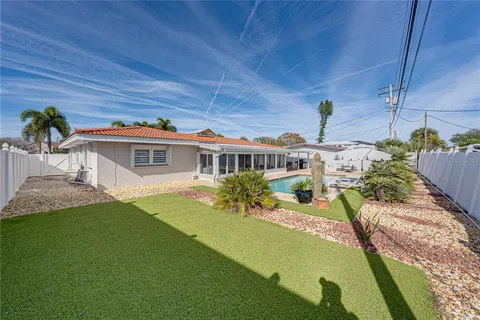 $815,000 | 6619 Blue Heron Drive South, St. Petersburg, FL 33707