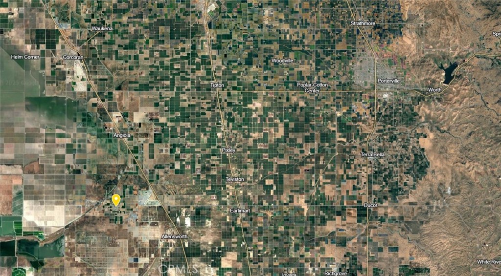 1 Alpaugh Alpaugh, CA 93201 - Photo 7 of 8 a bathroom with a shower