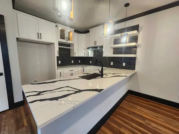 $2,350 | 1002 Natchez Avenue, Pasadena, TX 77506