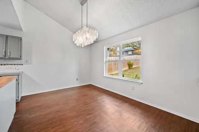 $2,800 | 7811 Finch Trail, Austin, TX 78745