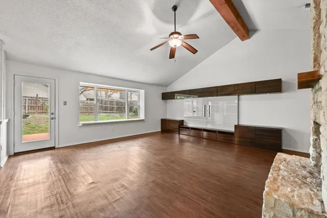 $2,800 | 7811 Finch Trail, Austin, TX 78745