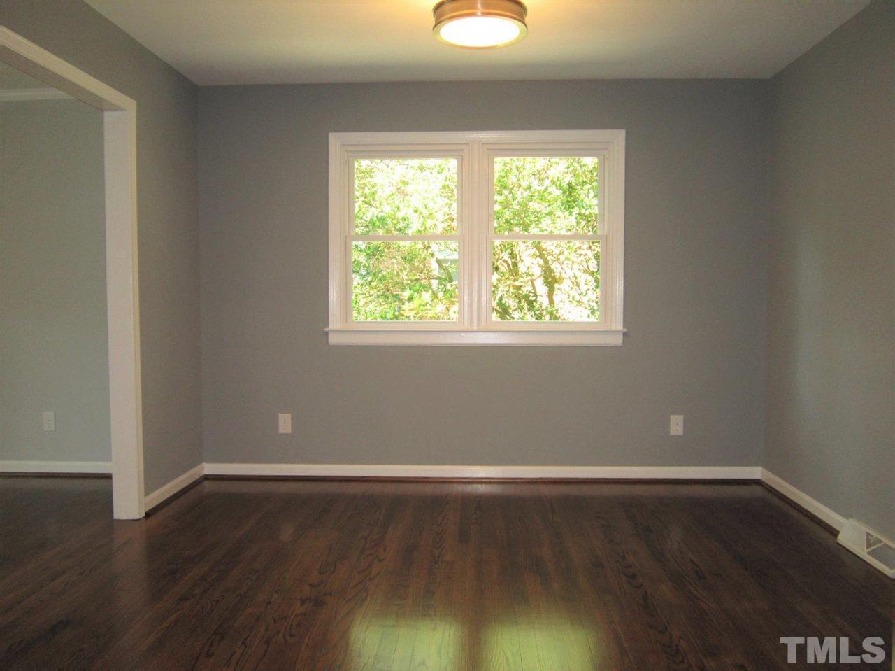 411 Tinkerbell Road Chapel Hill, NC 27517 - Photo 7 of 26
