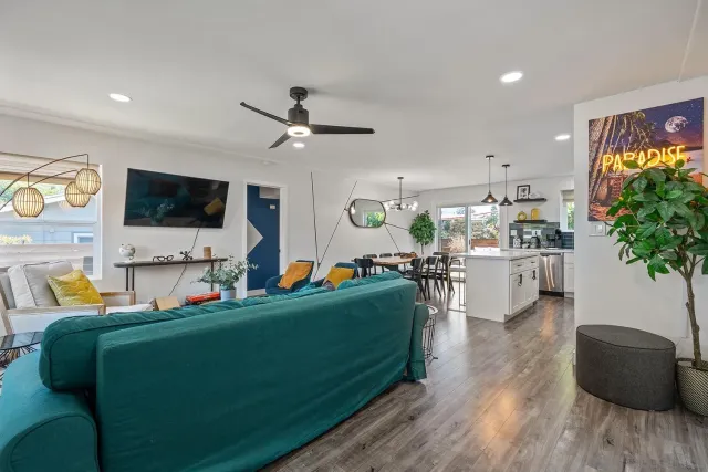 $1,798,999 | 3109 Hawk Street, San Diego, CA 92103