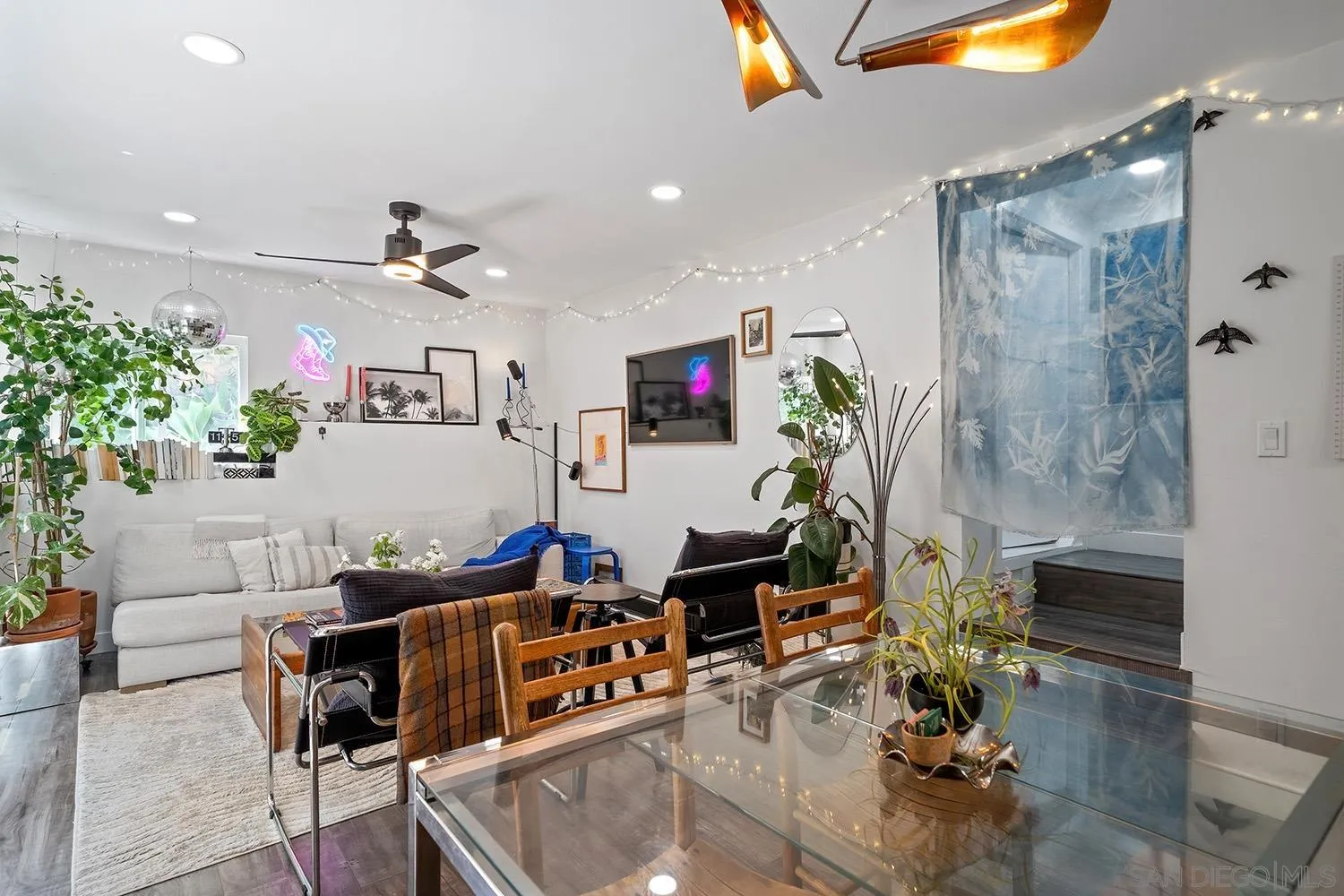 3109 Hawk Street San Diego, CA 92103 - Photo 58 of 75 a living room with furniture and potted plants