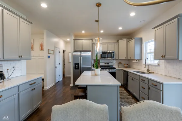 $440,000 | 604 Donegal Drive, Pendleton, IN 46064