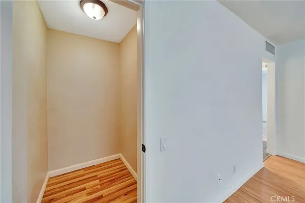 $299,900 | 21219 Roscoe Boulevard, Unit 111, Canoga Park, CA 91304