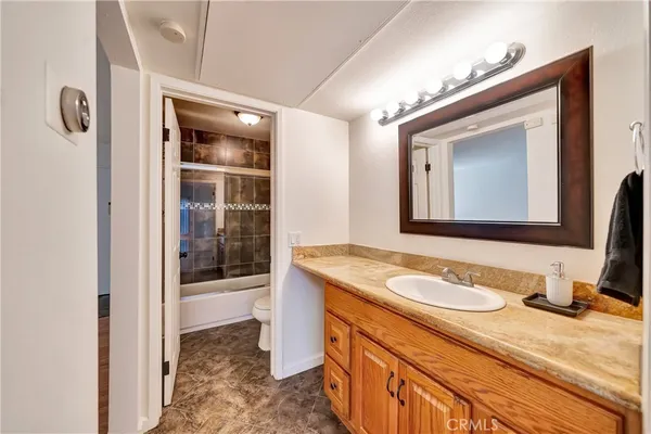 $299,900 | 21219 Roscoe Boulevard, Unit 111, Canoga Park, CA 91304