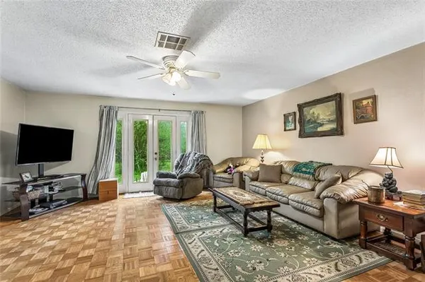 $240,000 | 19085 Township Road, Covington, LA 70435