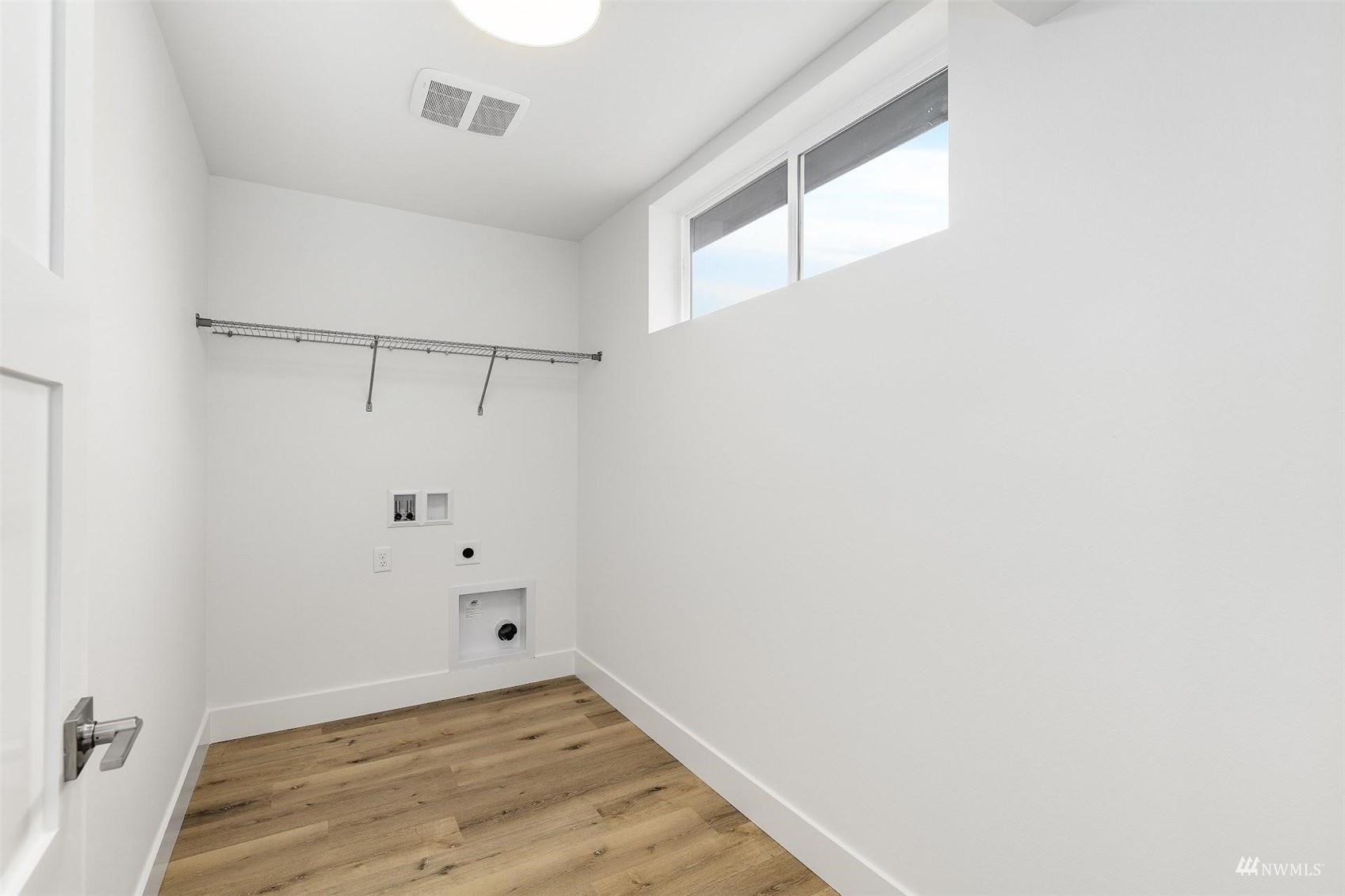 4132 Midvale Avenue North Seattle, WA 98103 - Photo 16 of 22 Gallery Image 16