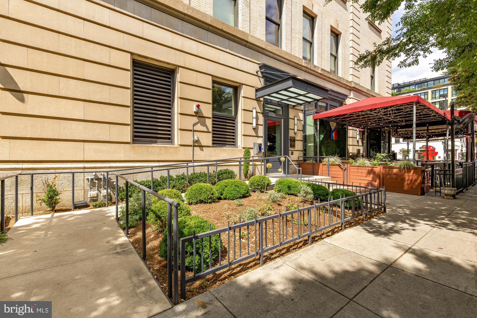 1401 R Street Northwest, Unit PH3 Washington, DC 20009 - Photo 30 of 37