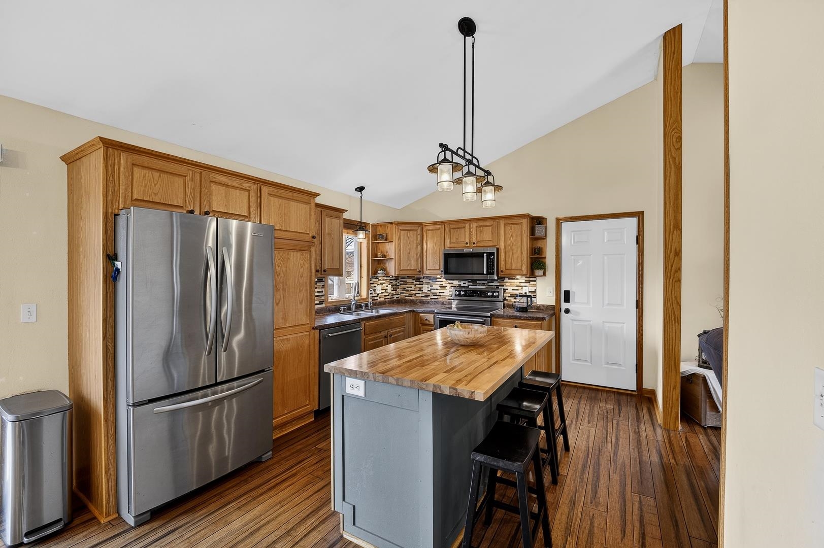 126 Albert Circle Belleville, WI 53508 - Photo 11 of 54