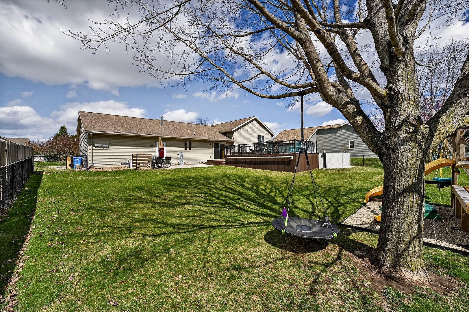 126 Albert Circle Belleville, WI 53508 - Photo 46 of 54