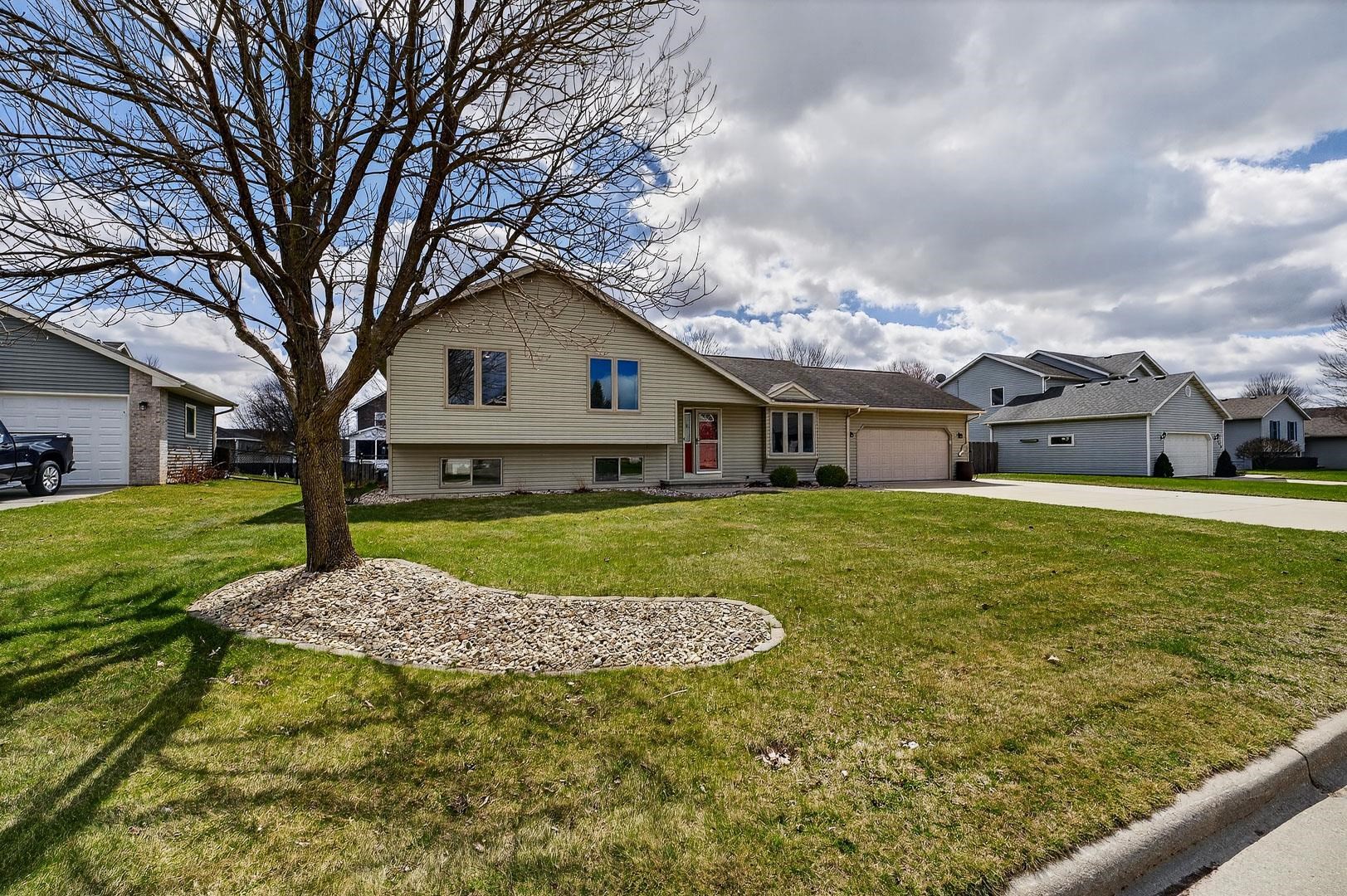 126 Albert Circle Belleville, WI 53508 - Photo 53 of 54