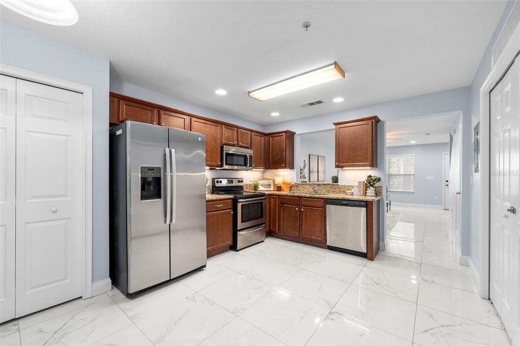 4663 Southwest 48th Drive, Unit 138 Gainesville, FL 32608 - Photo 14 of 18