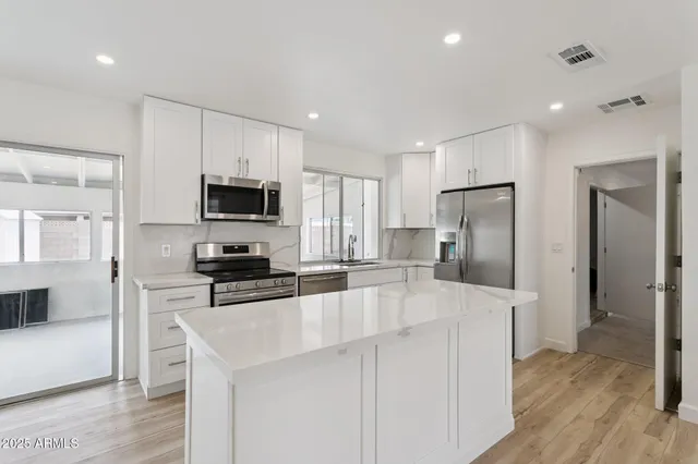 $467,000 | 18045 North 20th Lane, Phoenix, AZ 85023