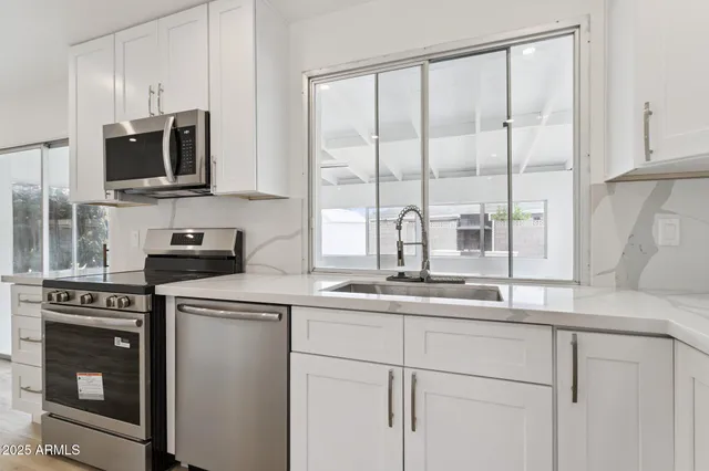 $467,000 | 18045 North 20th Lane, Phoenix, AZ 85023