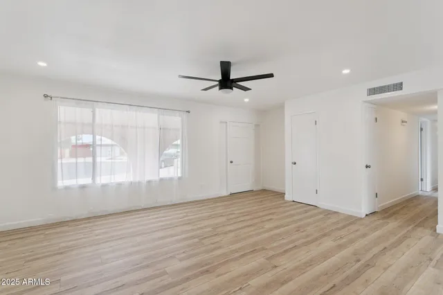 $467,000 | 18045 North 20th Lane, Phoenix, AZ 85023