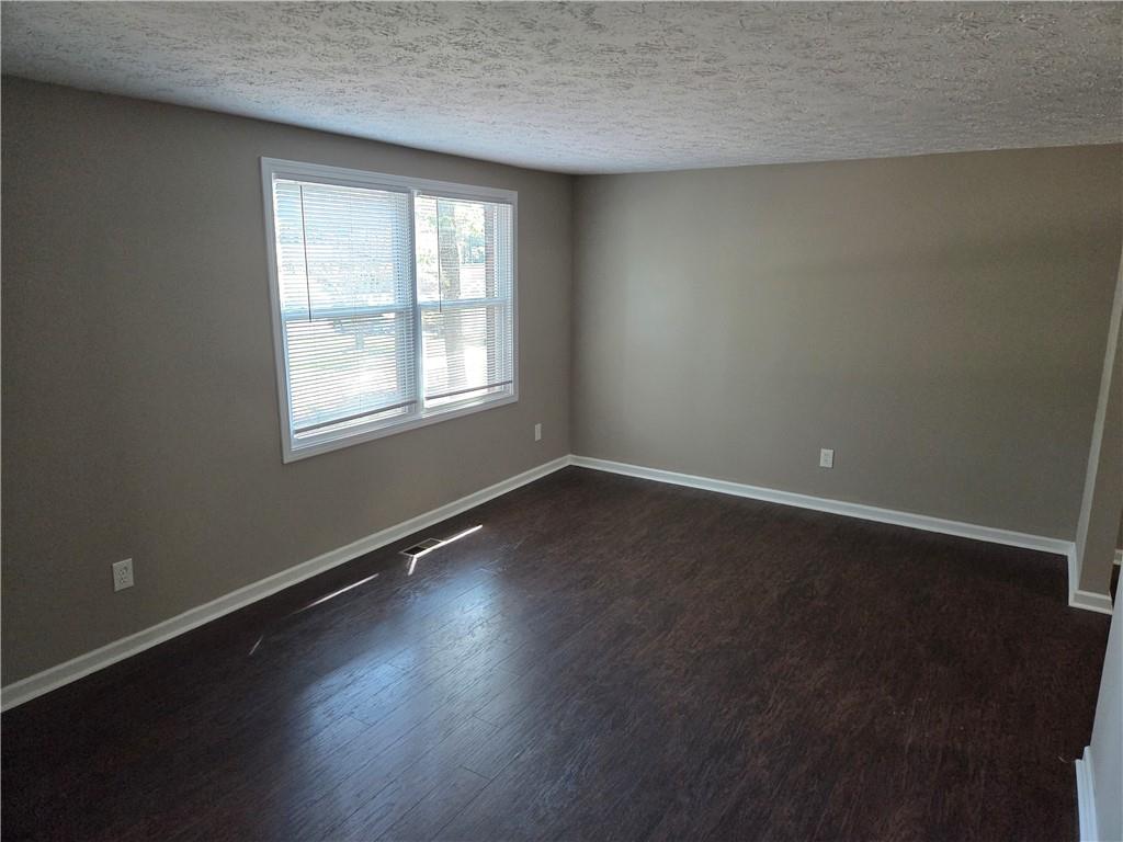 3125 Wakefield Drive Decatur, GA 30034 - Photo 2 of 19