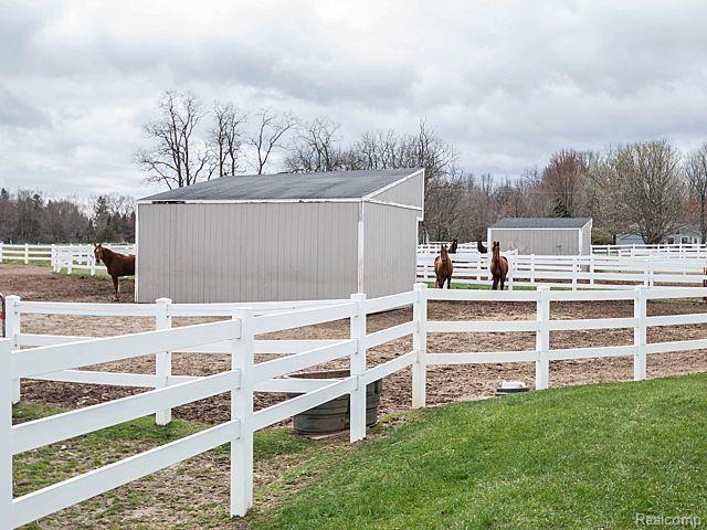 6550 Walsh Road Dexter, MI 48130 - Photo 66 of 70