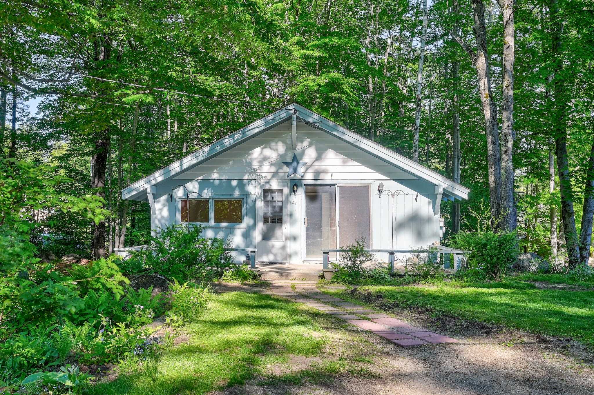 27 Ash Street Conway, NH 03860 - Photo 1 of 23