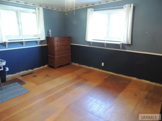 $275,000 | 235 West 6th South, St. Anthony, ID 83445