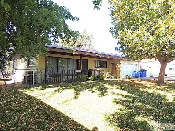 $260,000 | 235 West 6th South, St. Anthony, ID 83445