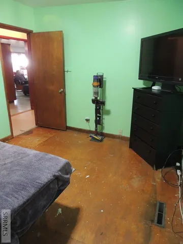 $275,000 | 235 West 6th South, St. Anthony, ID 83445