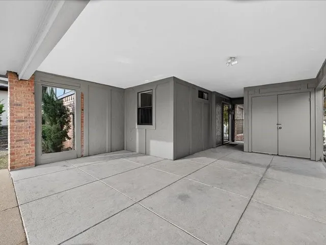 $1,700 | 6218 Tezcuco Court, Granbury, TX 76049