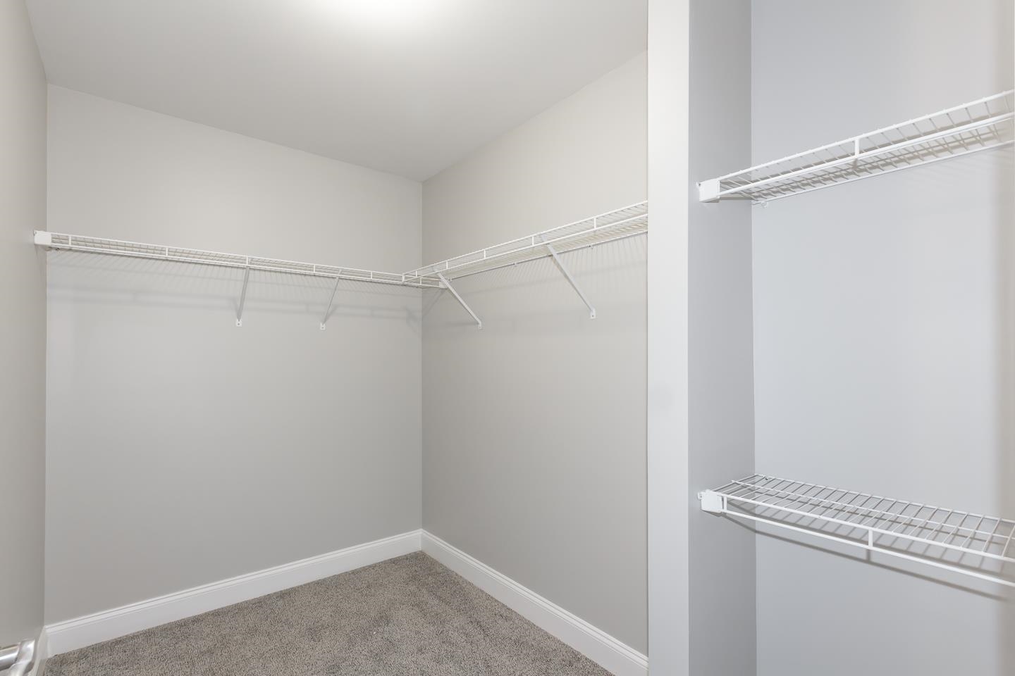 137 Hillcrest Road Litchfield, NH 03052 - Photo 18 of 51 Gallery Image 18